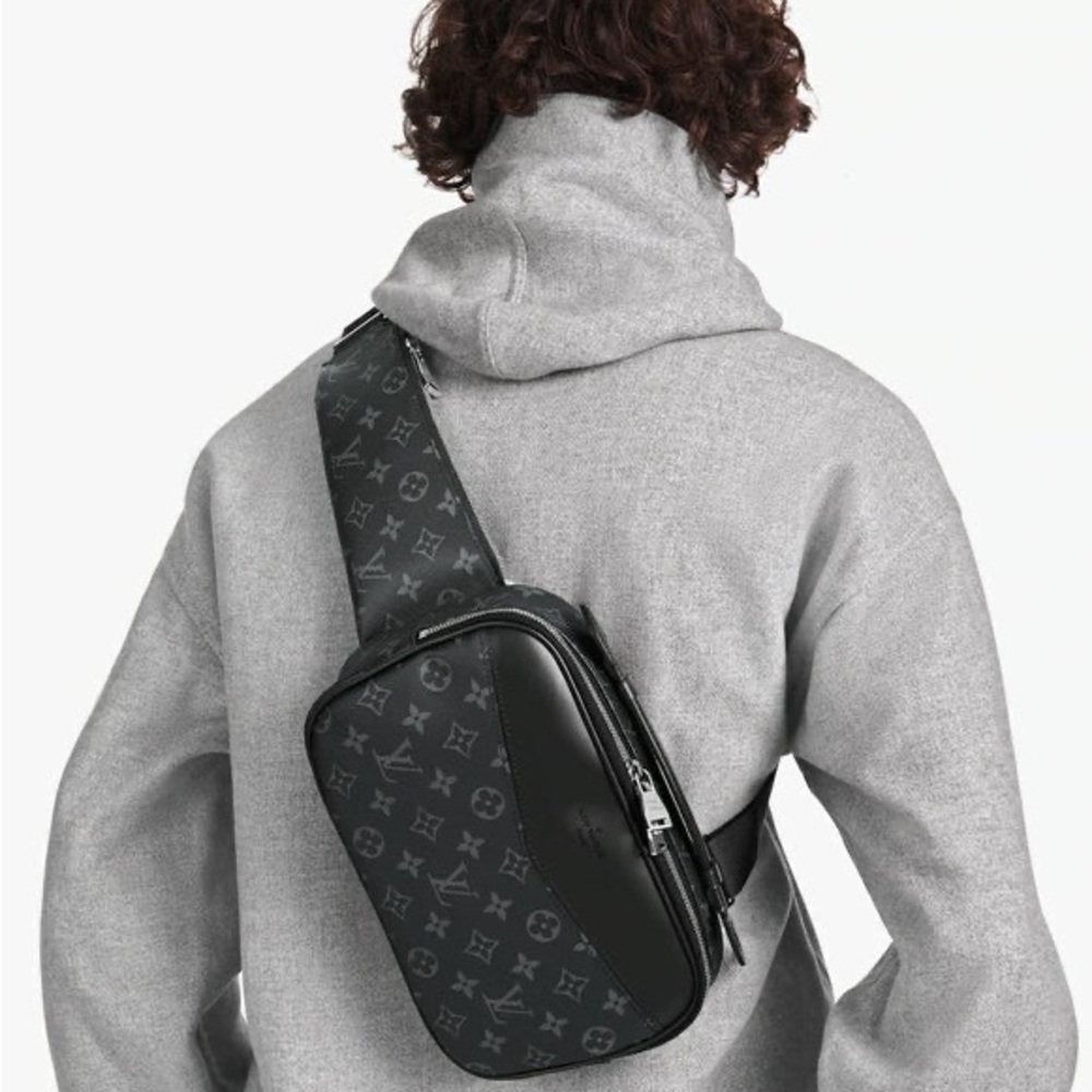 Louis Vuitton Monogram Eclipse Bum Bag M42906 - Picture 6 of 11